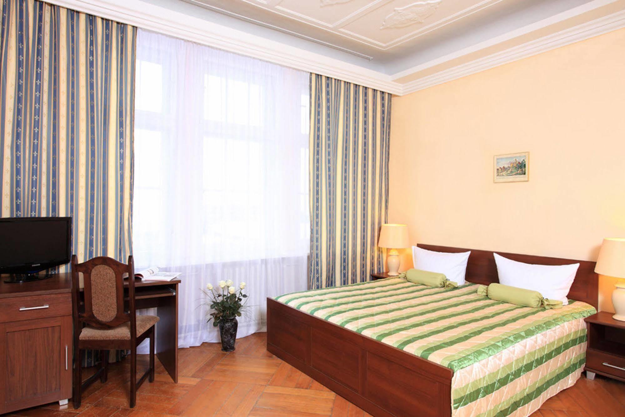 Hotel Central Inn Am Hauptbahnhof Pension Берлін Екстер'єр фото